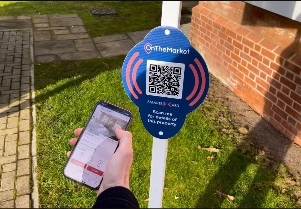 OnTheMarket plc announces commercial partnership with Kremer Signs